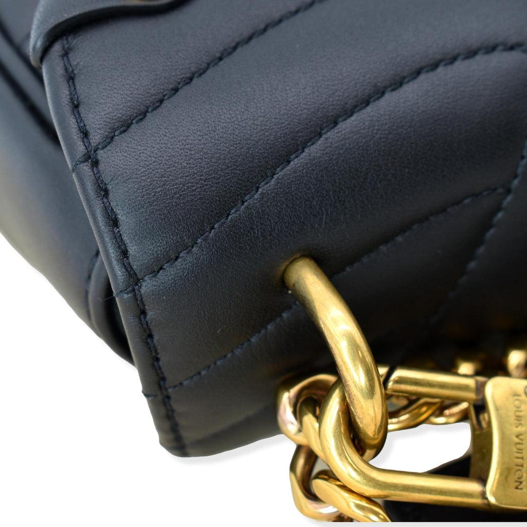 LOUIS VUITTON New Wave Chain MM Calfskin Leather Shoulder Bag Black