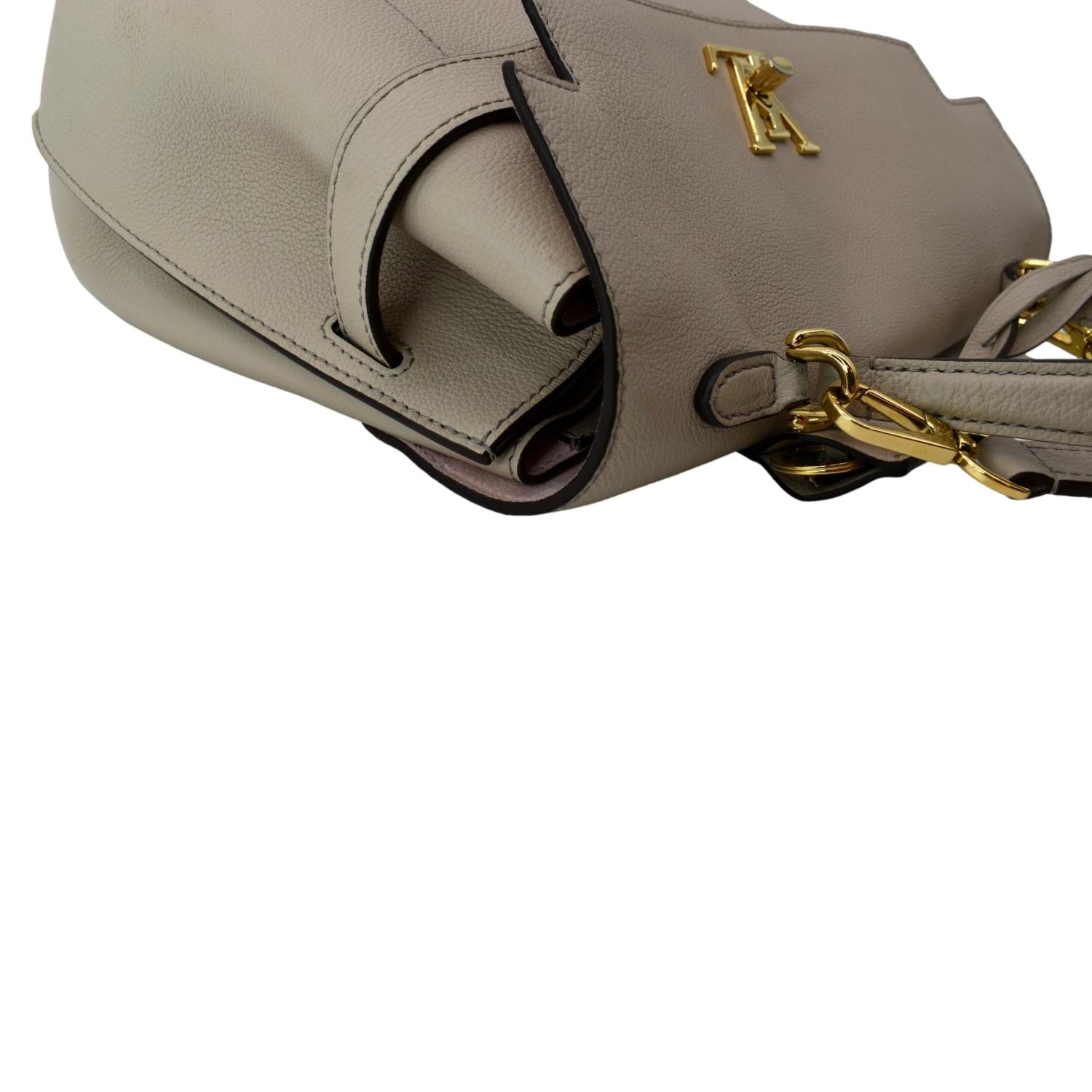 LOUIS VUITTON Lockme Ever MM Grained Calfskin Leather Shoulder Bag Beige
