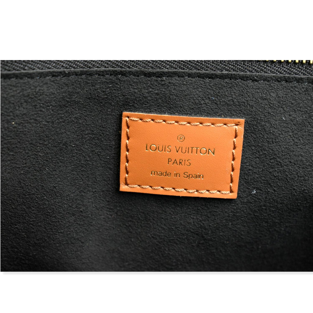 LOUIS VUITTON Neverfull MM Wild At Heart Monogram Giant Tote Bag Black