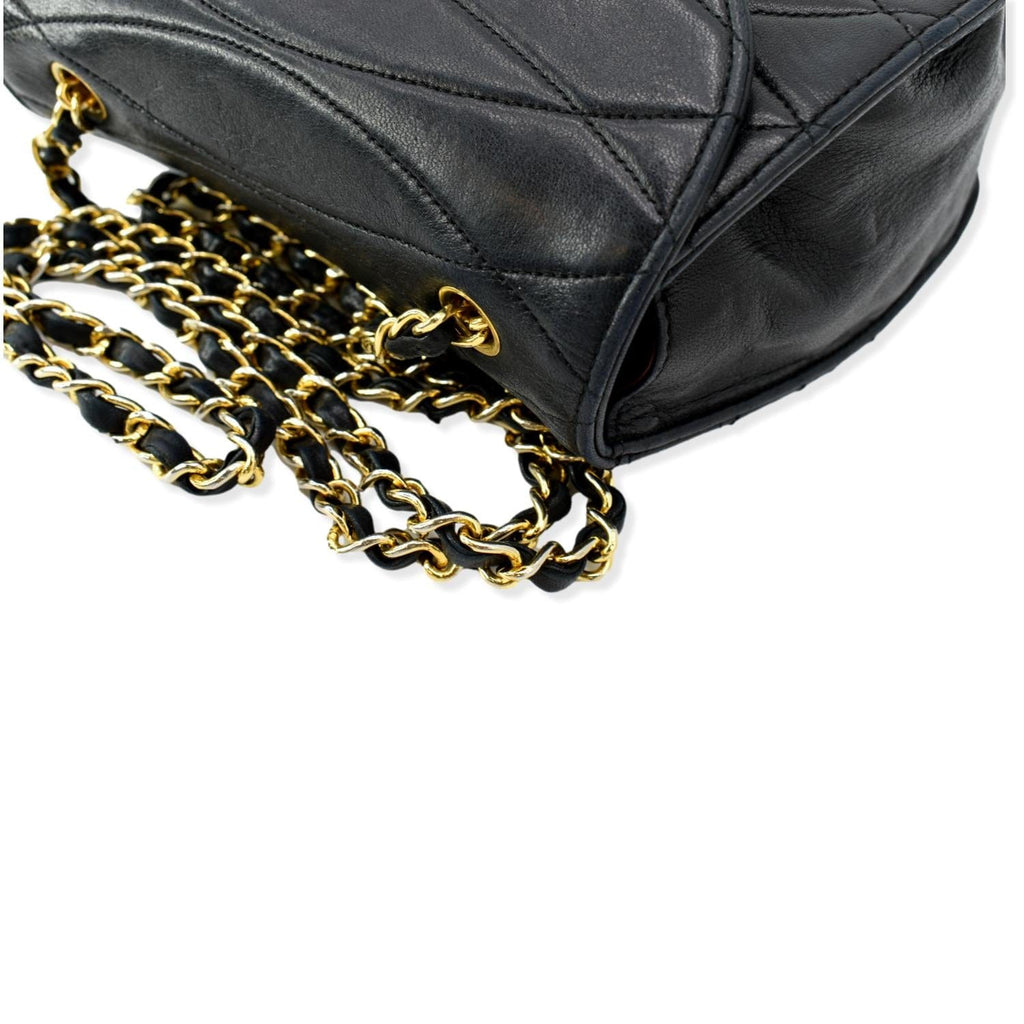 CHANEL Rare Wave GHW CC Flap Vintage Lambskin Shoulder Bag Black