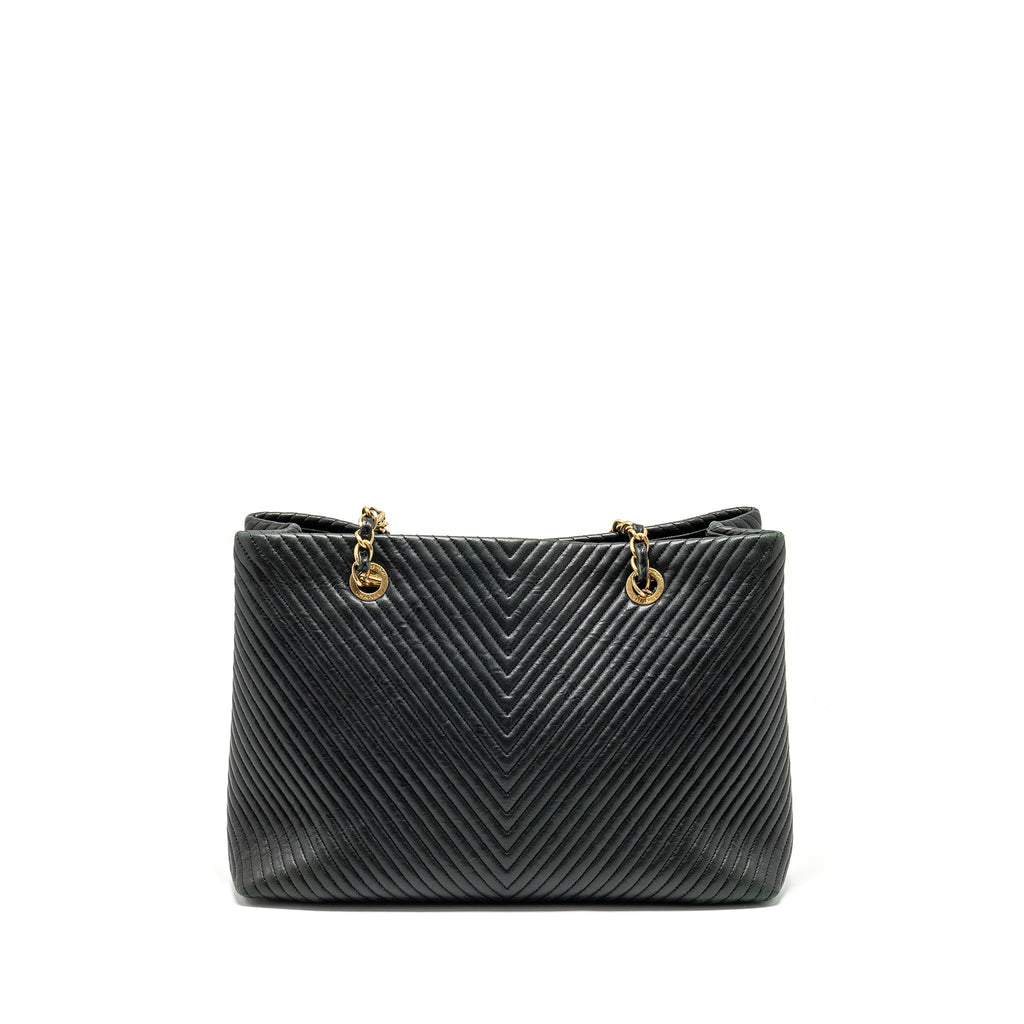 Chanel Chevron Shopping tote bag goatskin black