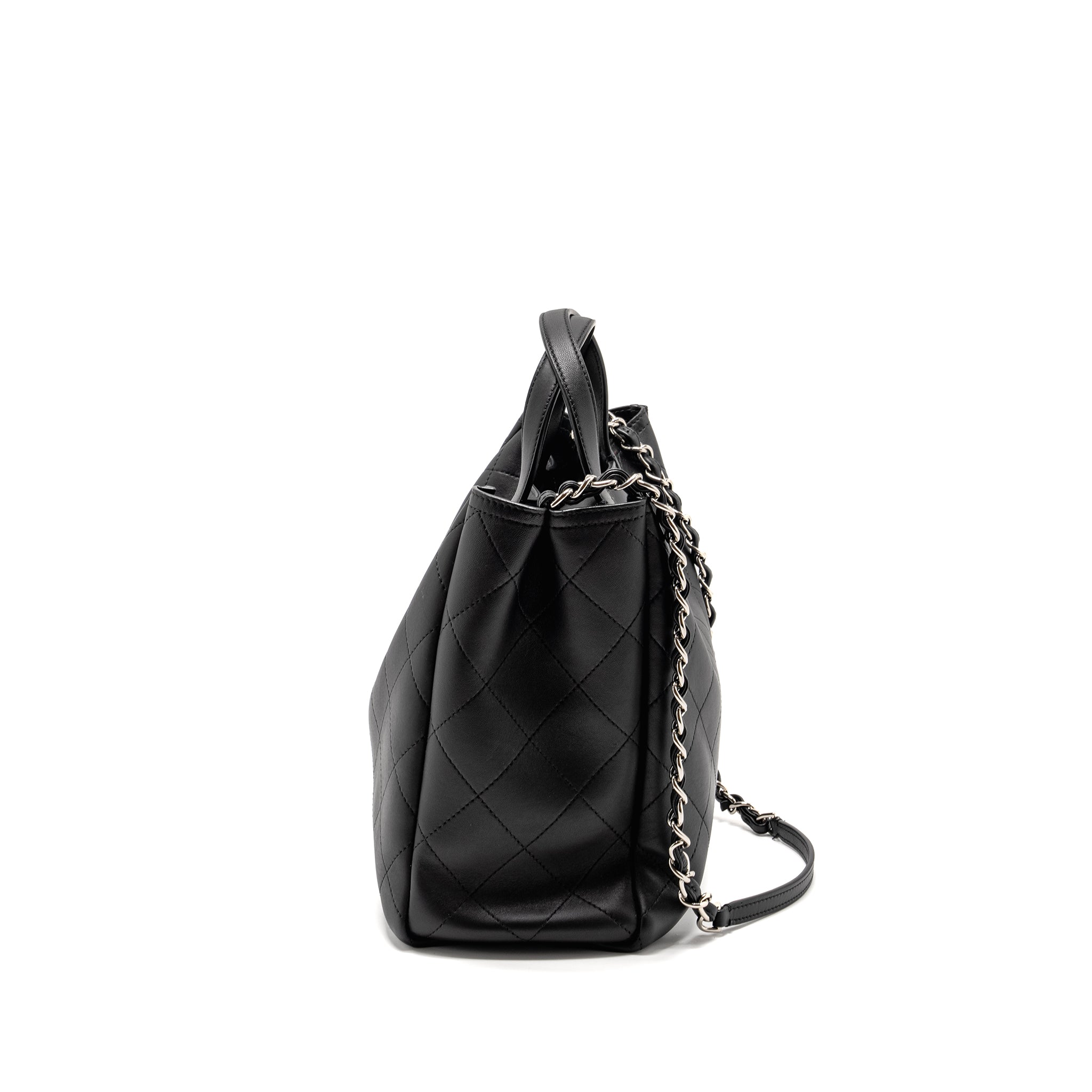 Chanel Hampton Tote Bag Lambskin Black