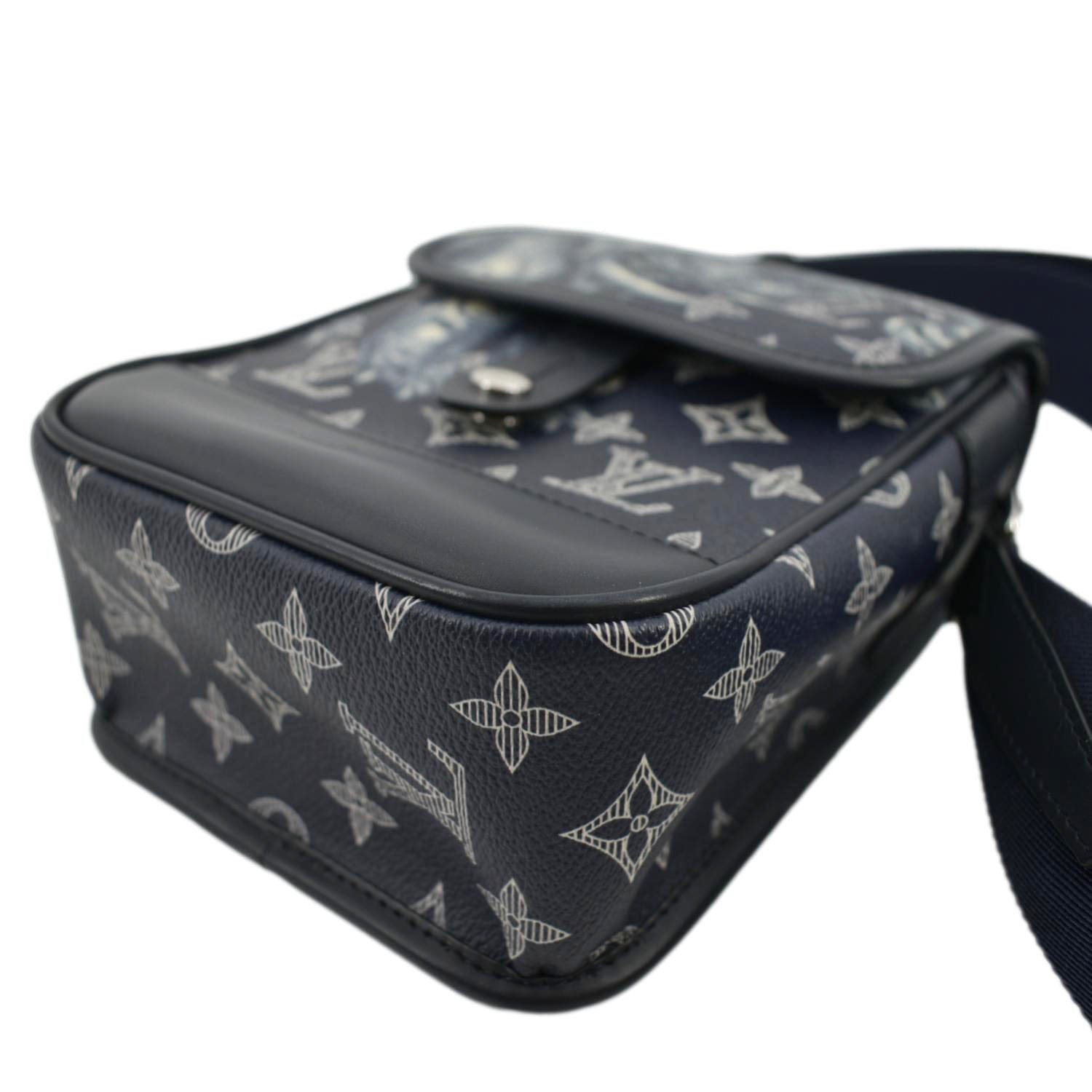 LOUIS VUITTON Monogram Savanna Elephant Chapman Brothers Canvas Shoulder Bag Blue