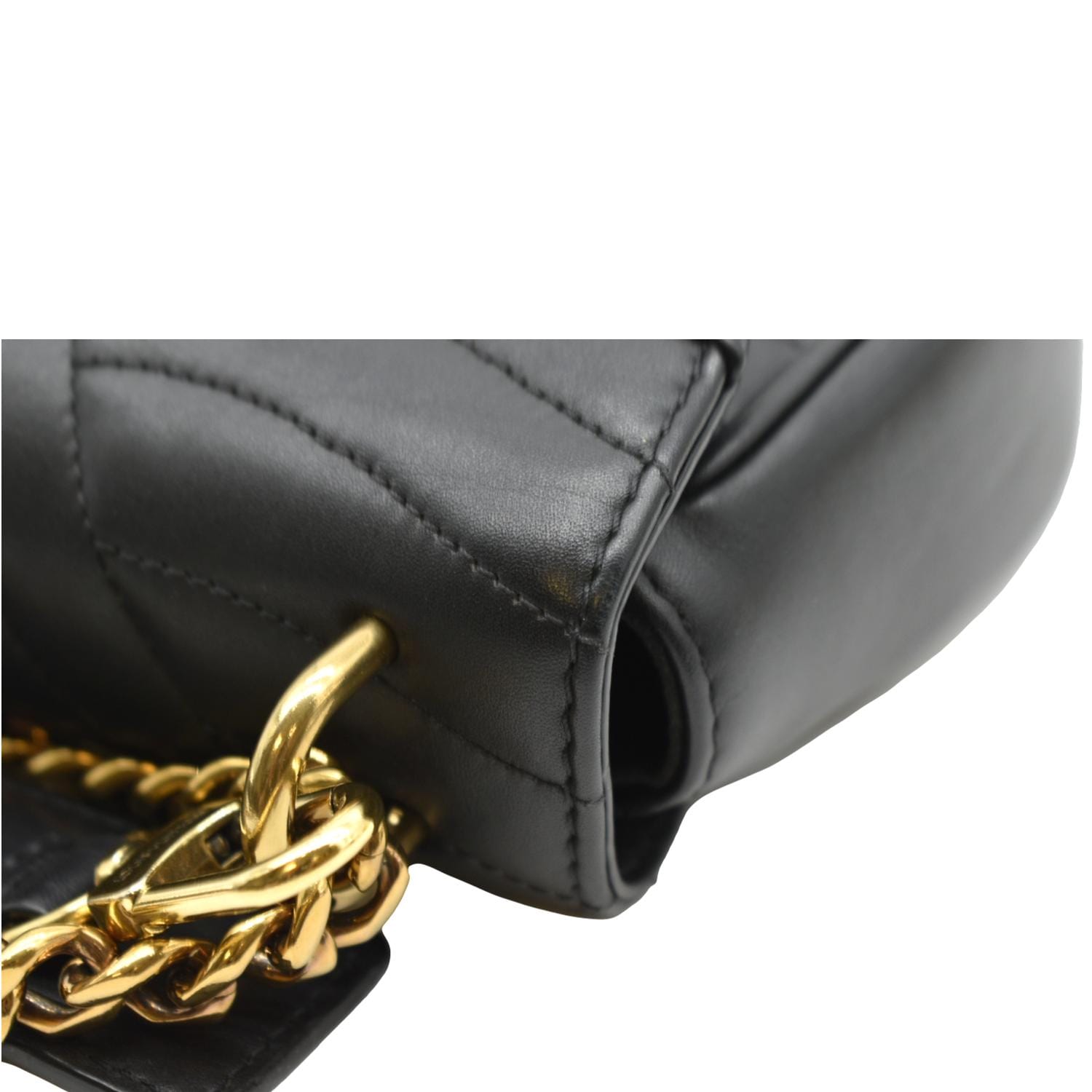 LOUIS VUITTON New Wave Chain MM Calfskin Leather Shoulder Bag Black