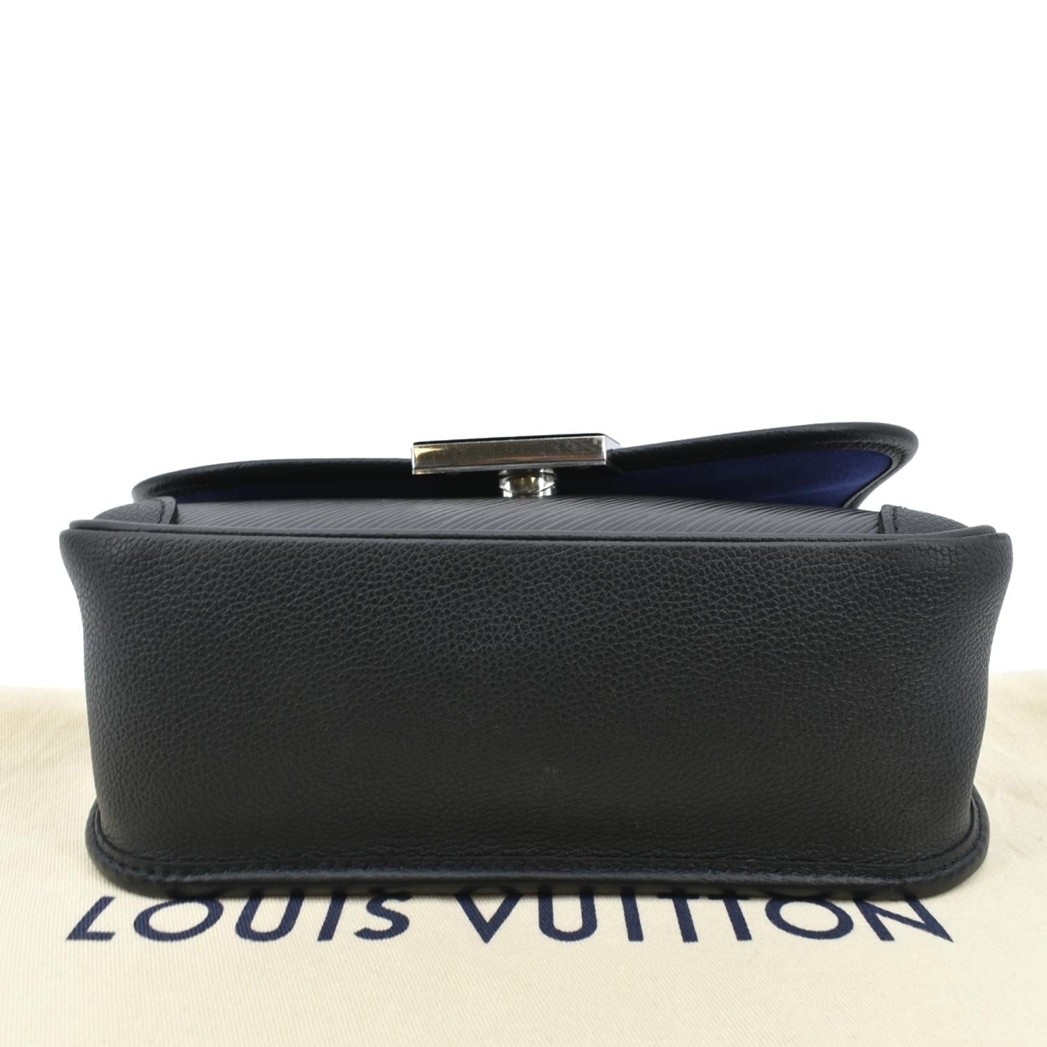 LOUIS VUITTON Buci Epi Grained Leather Shoulder Bag Black