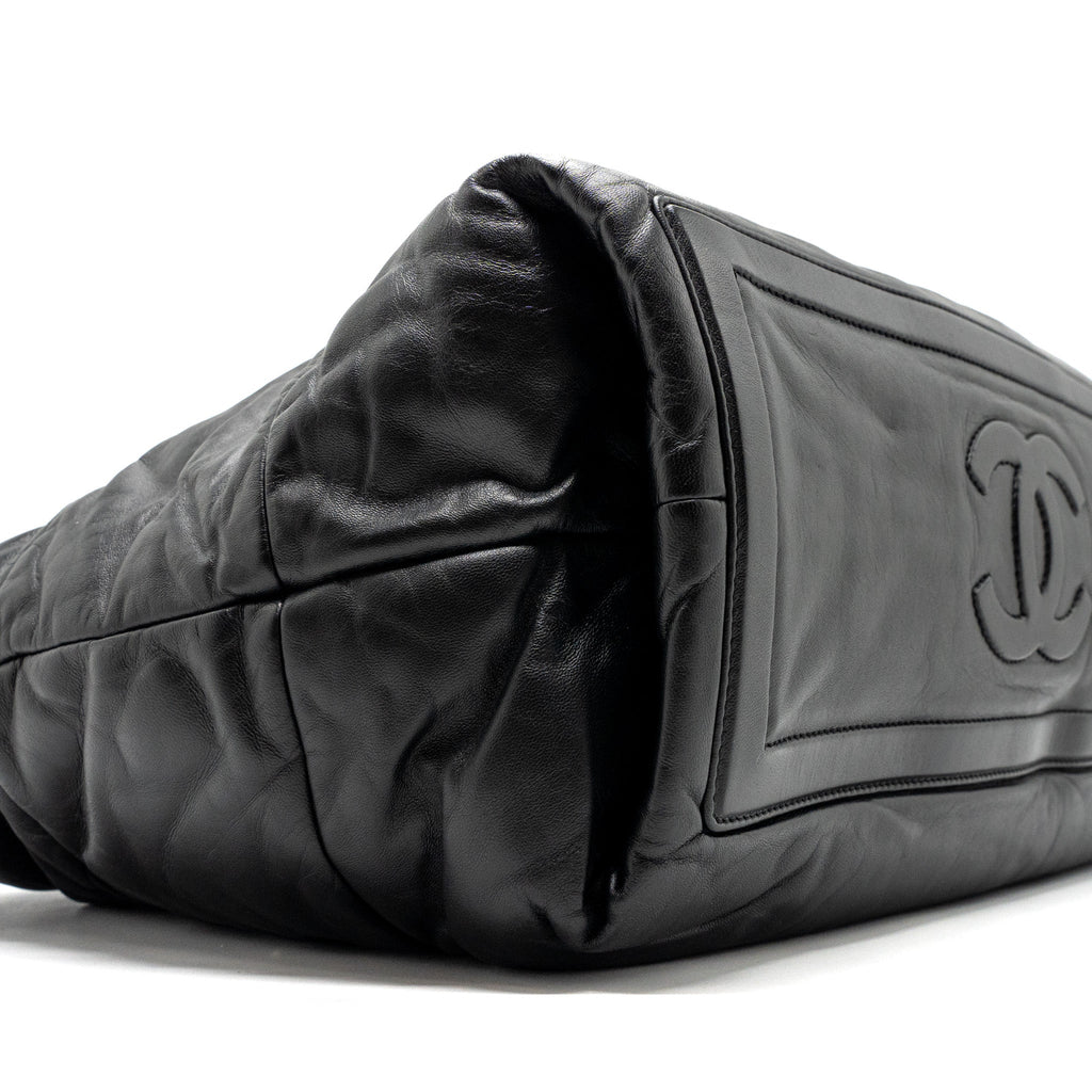 Chanel Puffy Down Down Tote Bag lambskin Black