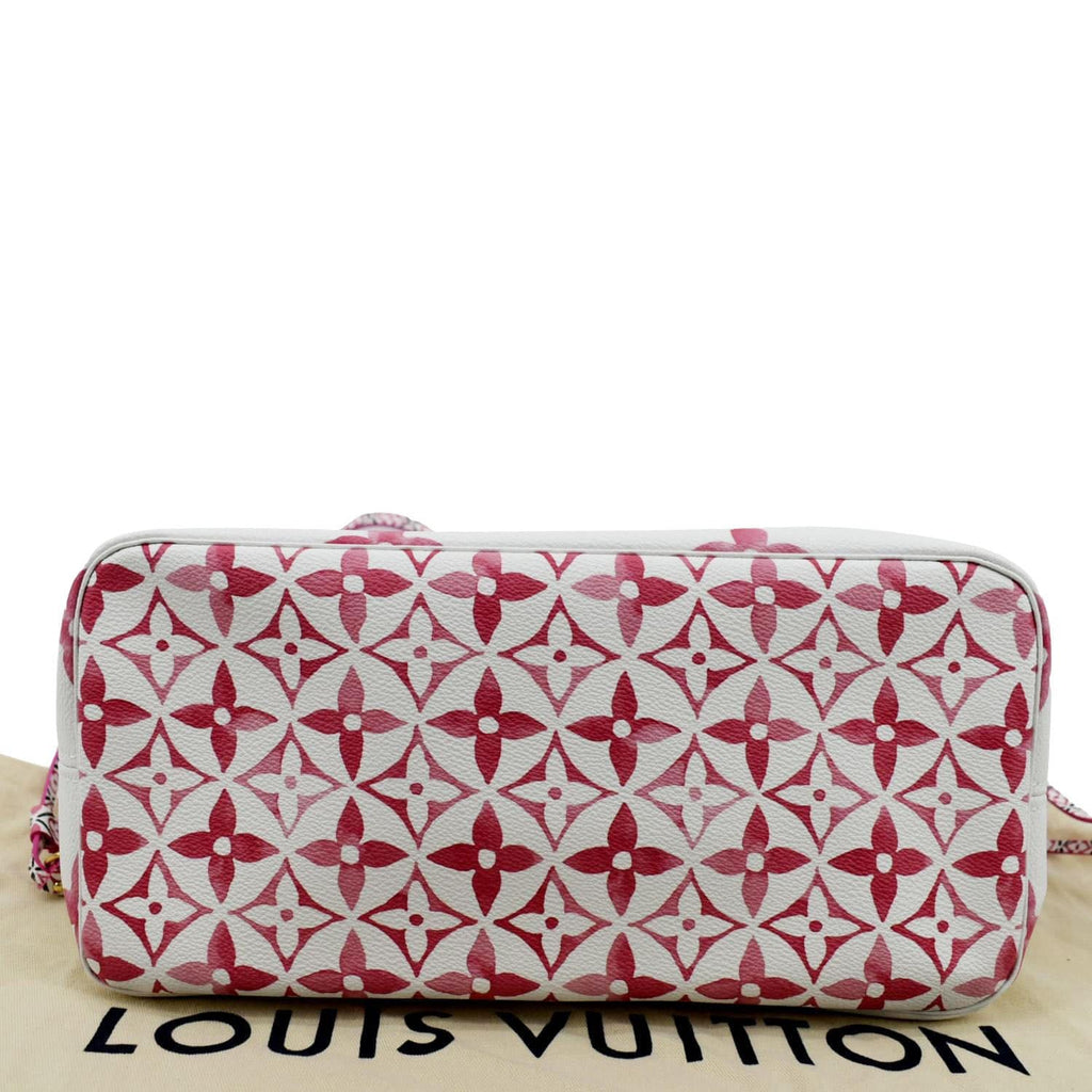 LOUIS VUITTON Giant Rose Neverfull MM Monogram Canvas Shoulder Bag White