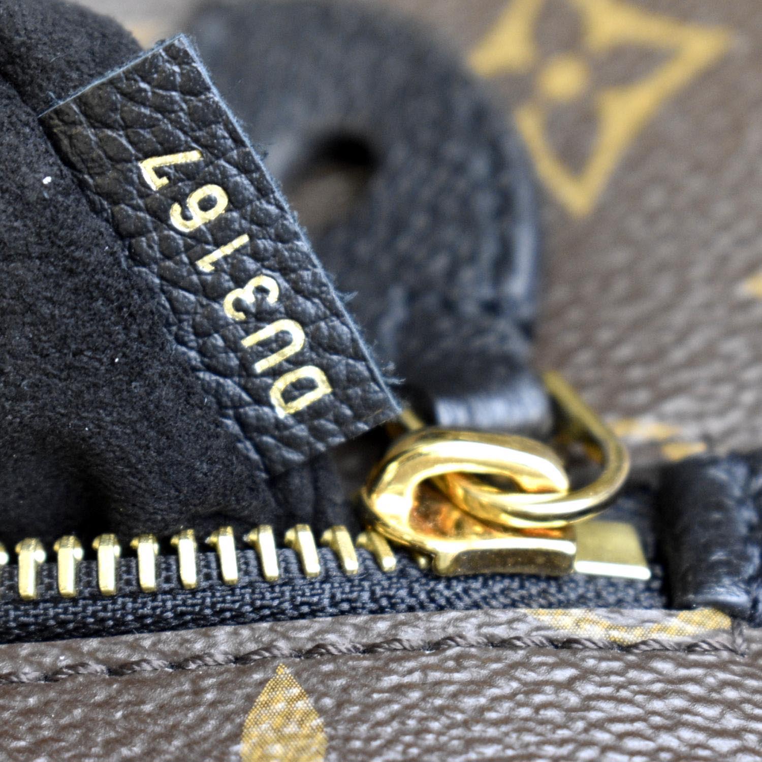 LOUIS VUITTON Popincourt MM Monogram Canvas Shoulder Bag Brown/Noir