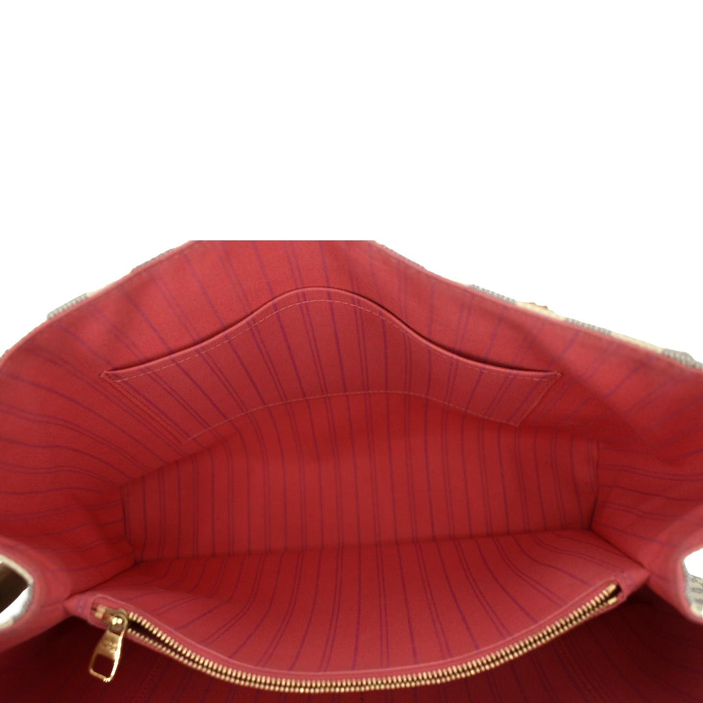 LOUIS VUITTON Calvi Damier Azur Shoulder Bag White