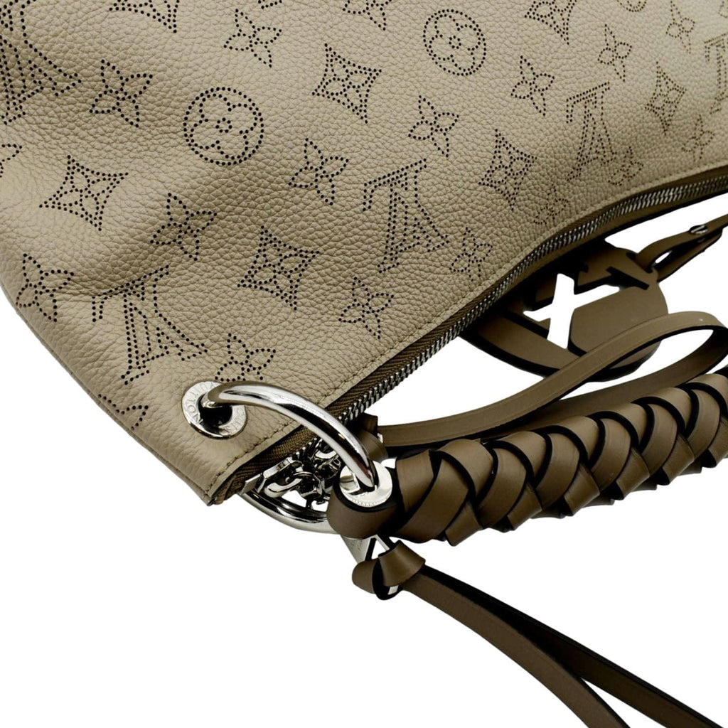 LOUIS VUITTON Beaubourg Mahina MM Leather Hobo Shoulder Bag Beige