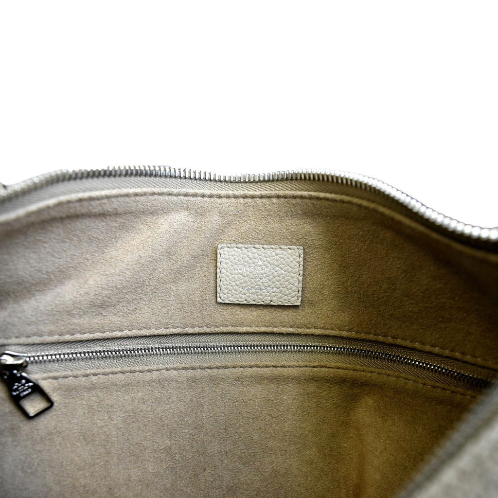 LOUIS VUITTON Beaubourg Mahina MM Leather Hobo Shoulder Bag Beige