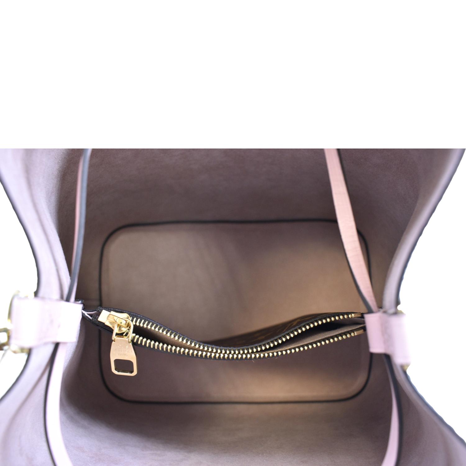 LOUIS VUITTON Neonoe Monogram Canvas Shoulder Bag Rose Ballerine