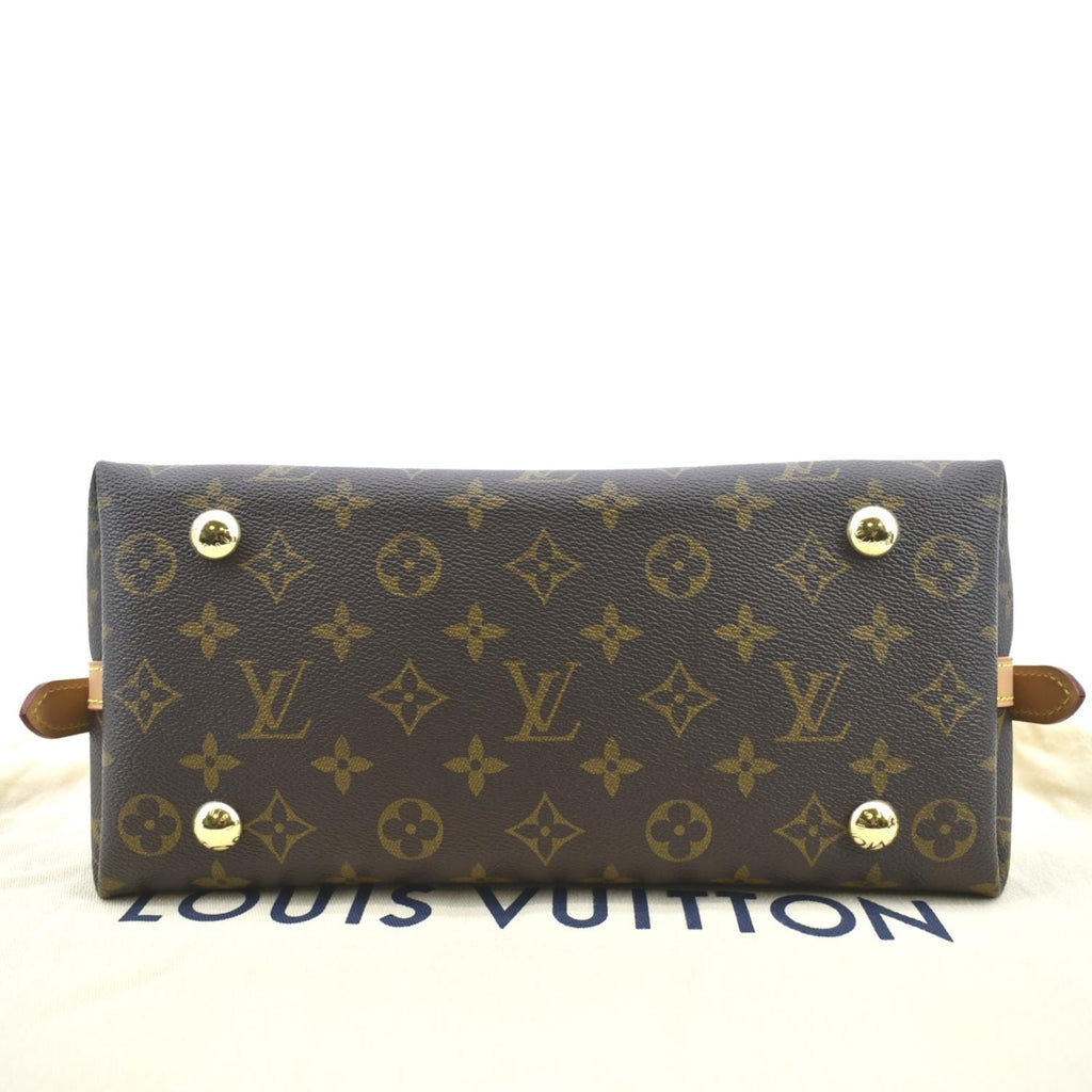 LOUIS VUITTON Carryall PM Monogram Canvas Shoulder Bag Brown