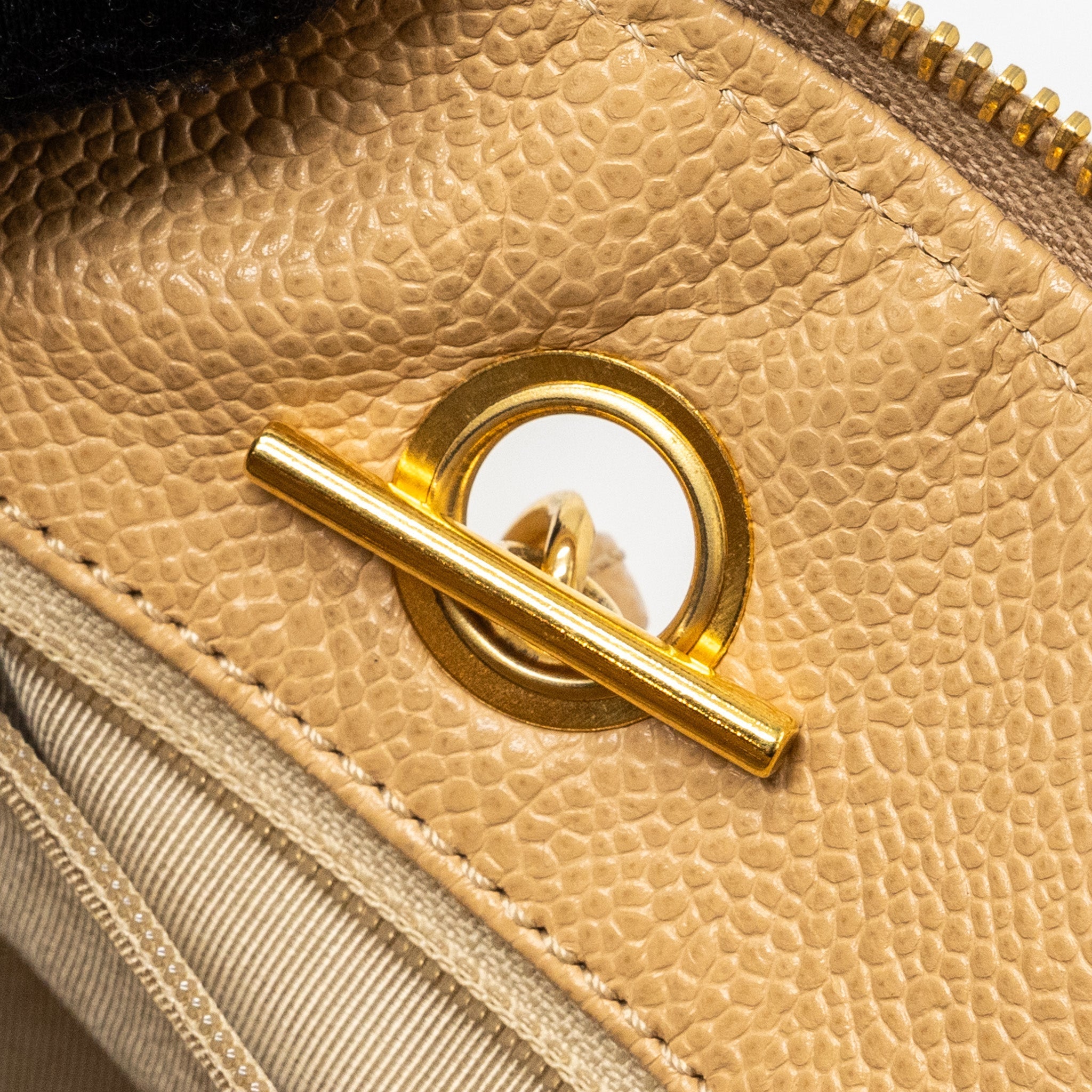 Chanel Vintage Tote Bag Caviar Beige