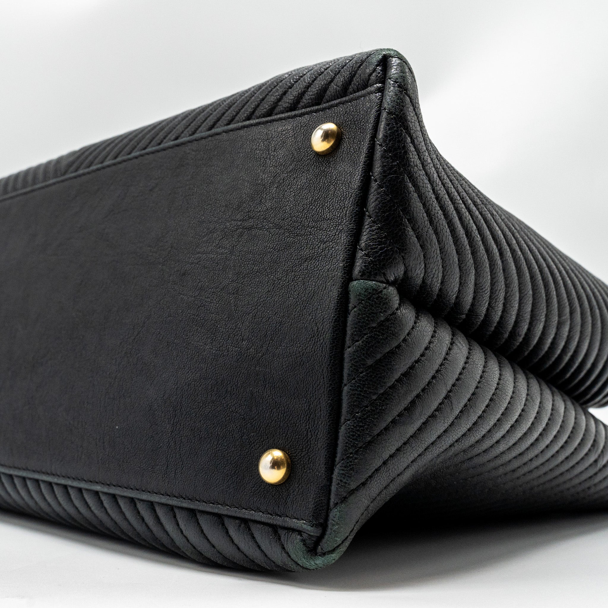 Chanel Chevron Shopping tote bag goatskin black