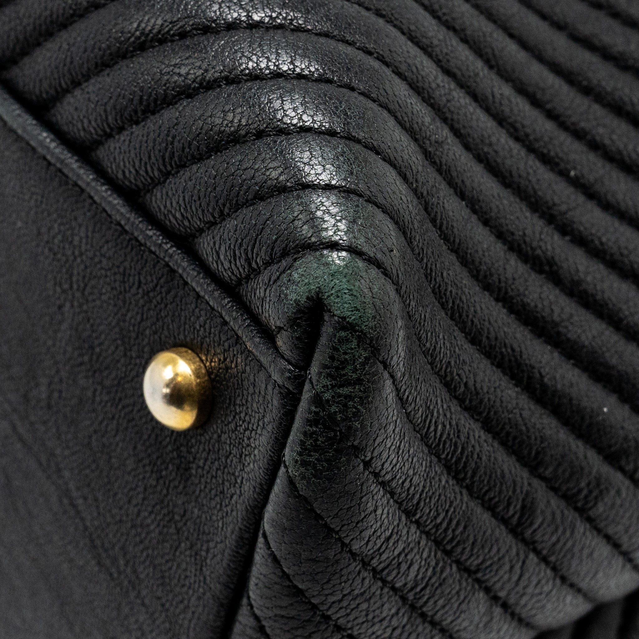 Chanel Chevron Shopping tote bag goatskin black