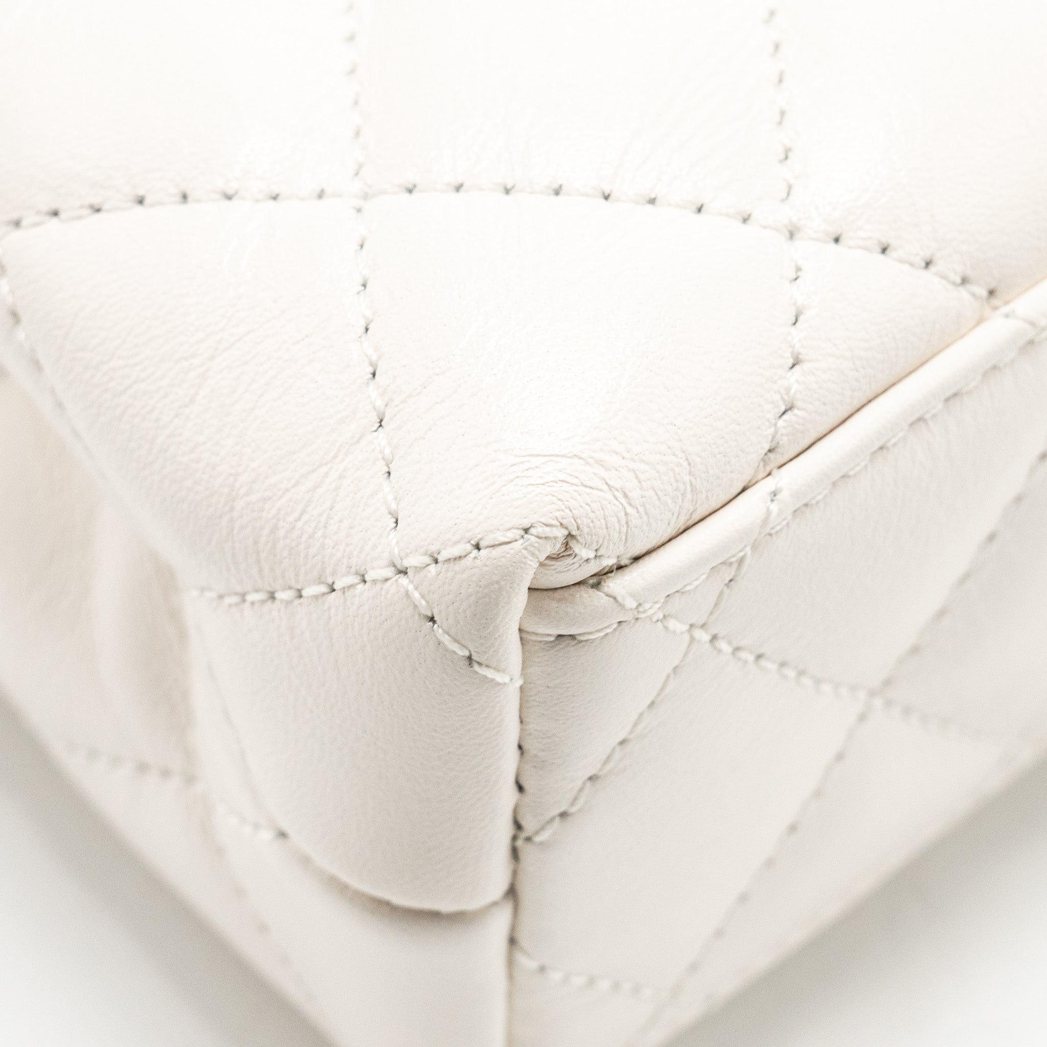 Chanel mini kelly shopping tote calfskin white  (microchip)