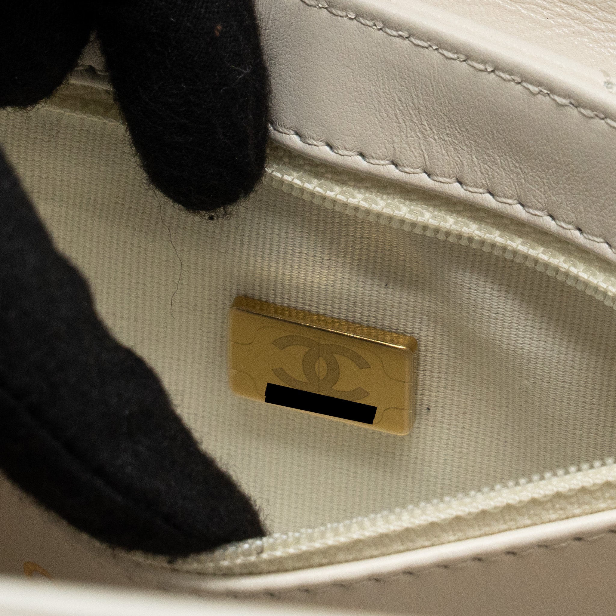 Chanel mini kelly shopping tote calfskin white  (microchip)