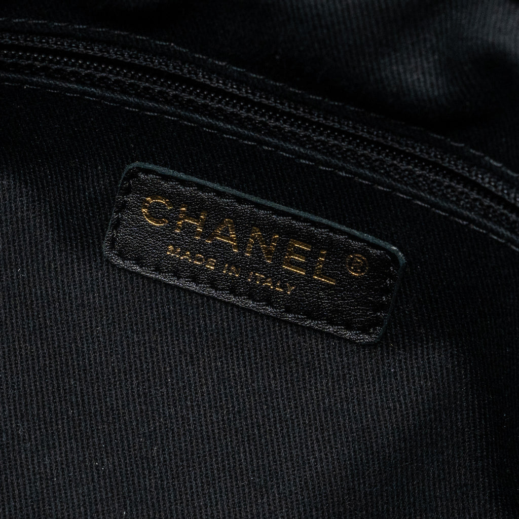 Chanel Matelasse Chain Tote Bag Caviar Black