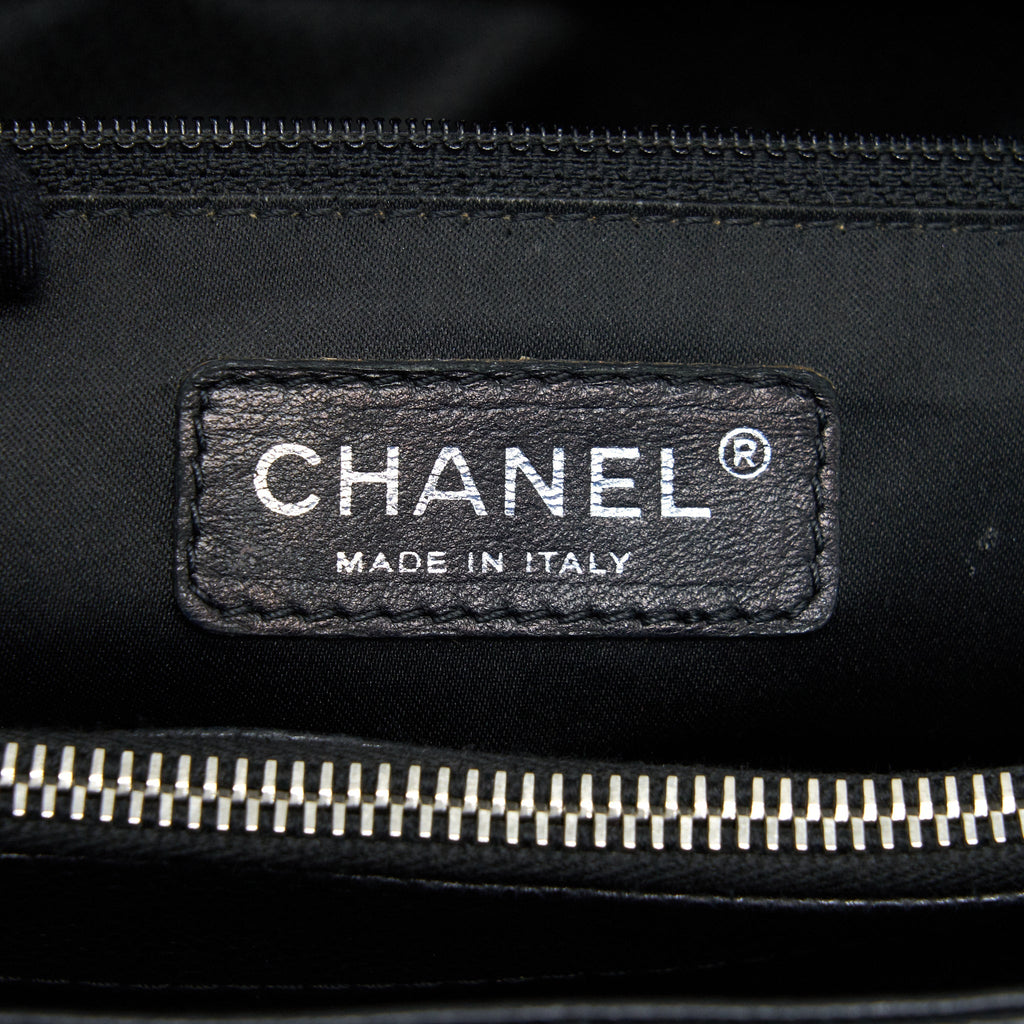 Chanel Grand Shopping Tote caviar black