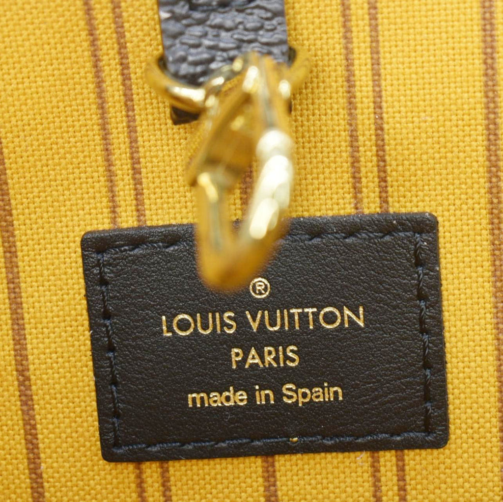 LOUIS VUITTON Neverfull MM Monogram Jungle Shoulder Bag Orange