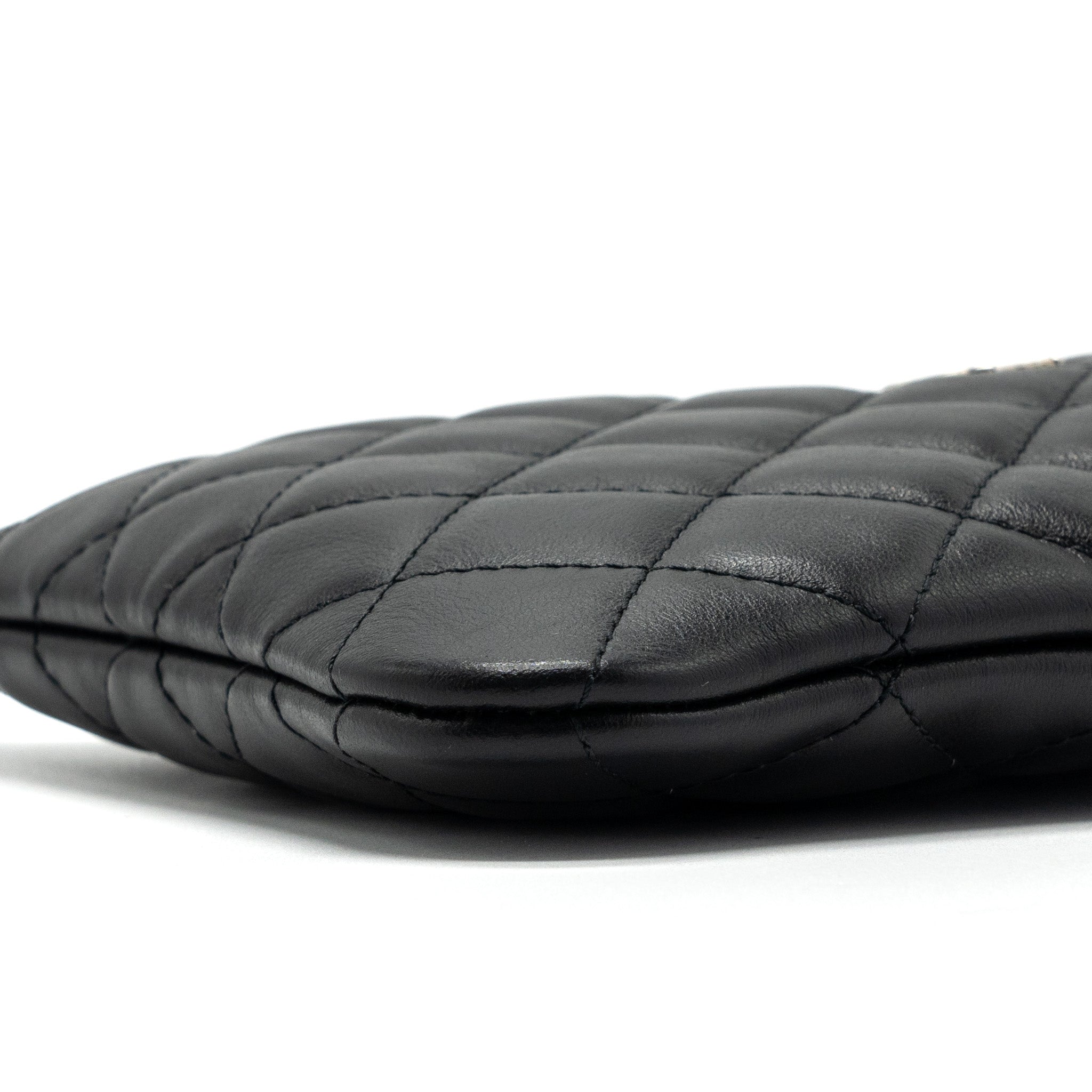 CHANEL SHOULDER BAG LAMBSKIN BLACK