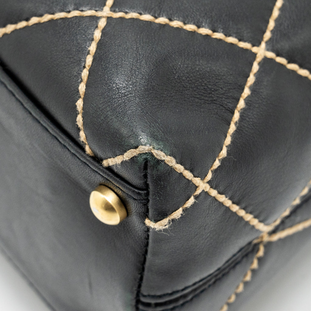 CHANEL Vintage Wild Stitch Shoulder Bag Calfskin Black