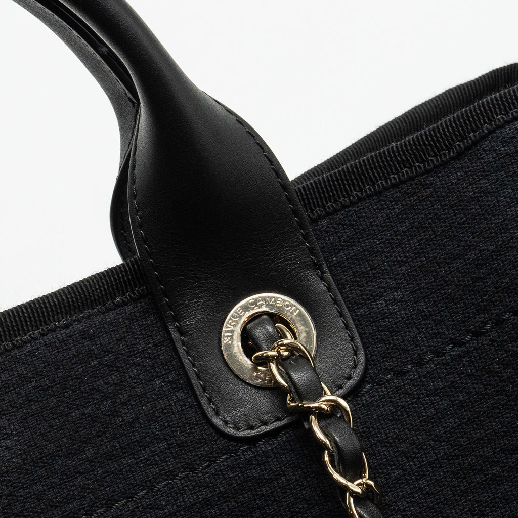 Chanel Small Deauville Shopping Tote Bag Calfskin/Fabric Black L (microchip)