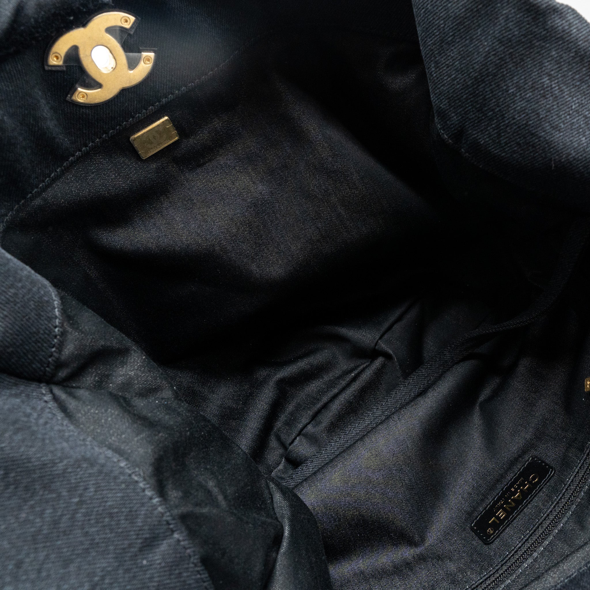 Chanel Denim Graffiti Shoulder bag black  (microchip)