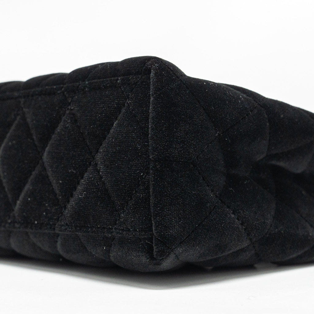 Chanel 24a Mini Shopping Tote/Mini Kelly Velvet Black  (microchip)
