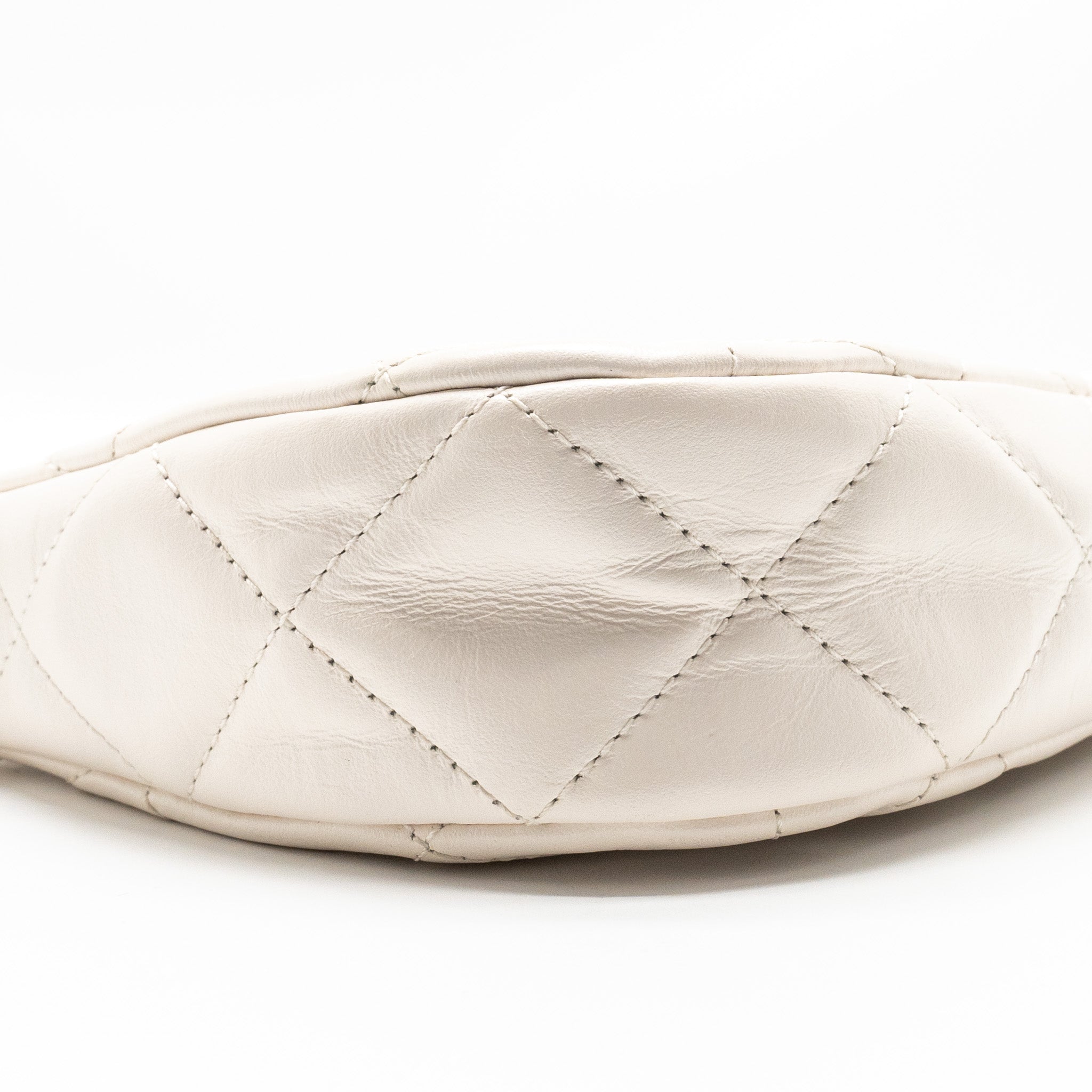 Chanel 23K Hobo Shoulder Bag Calfskin White  (Microchip)