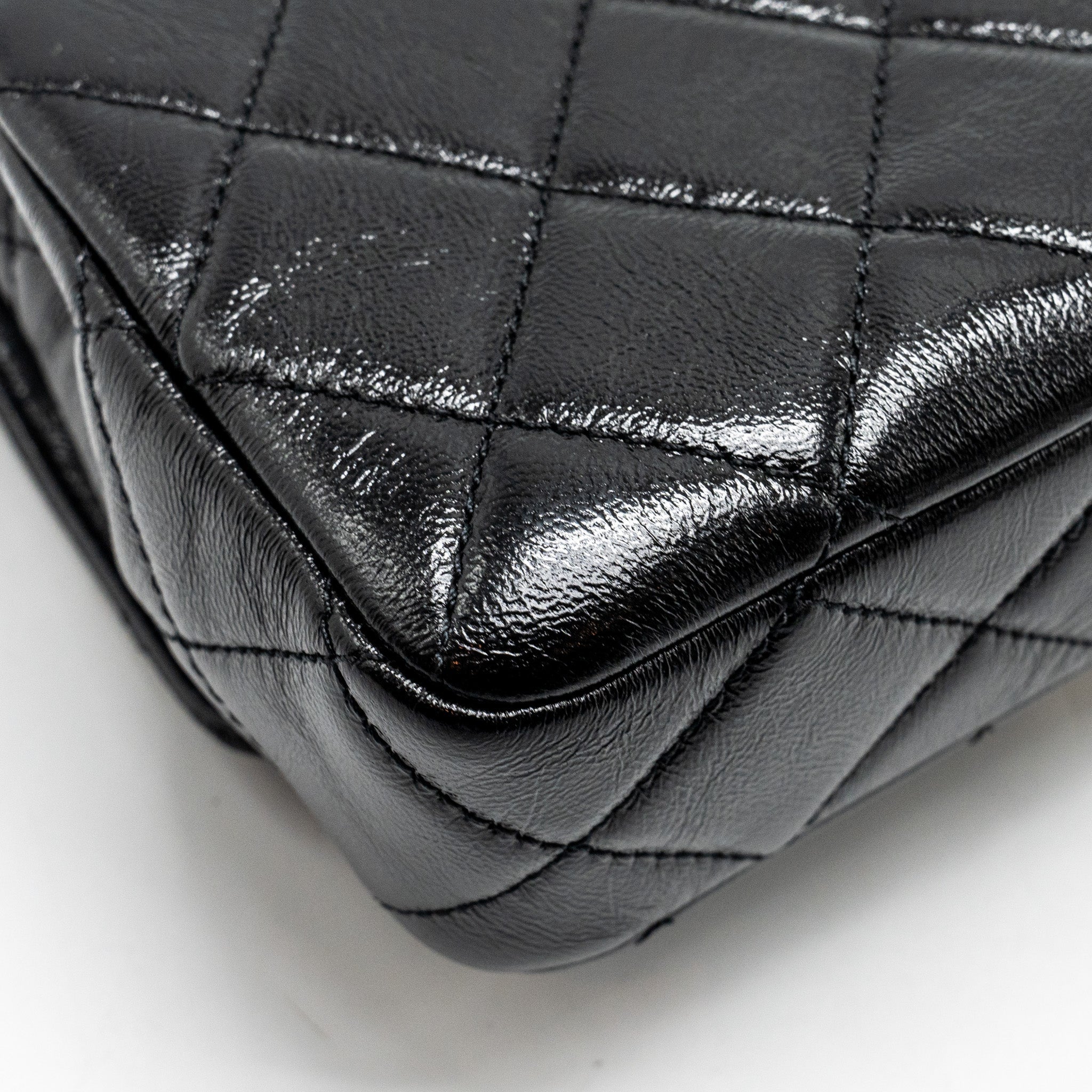 Chanel 24b Giant Chain Flap Shoulder Bag Lambskin Black  (Microchip)