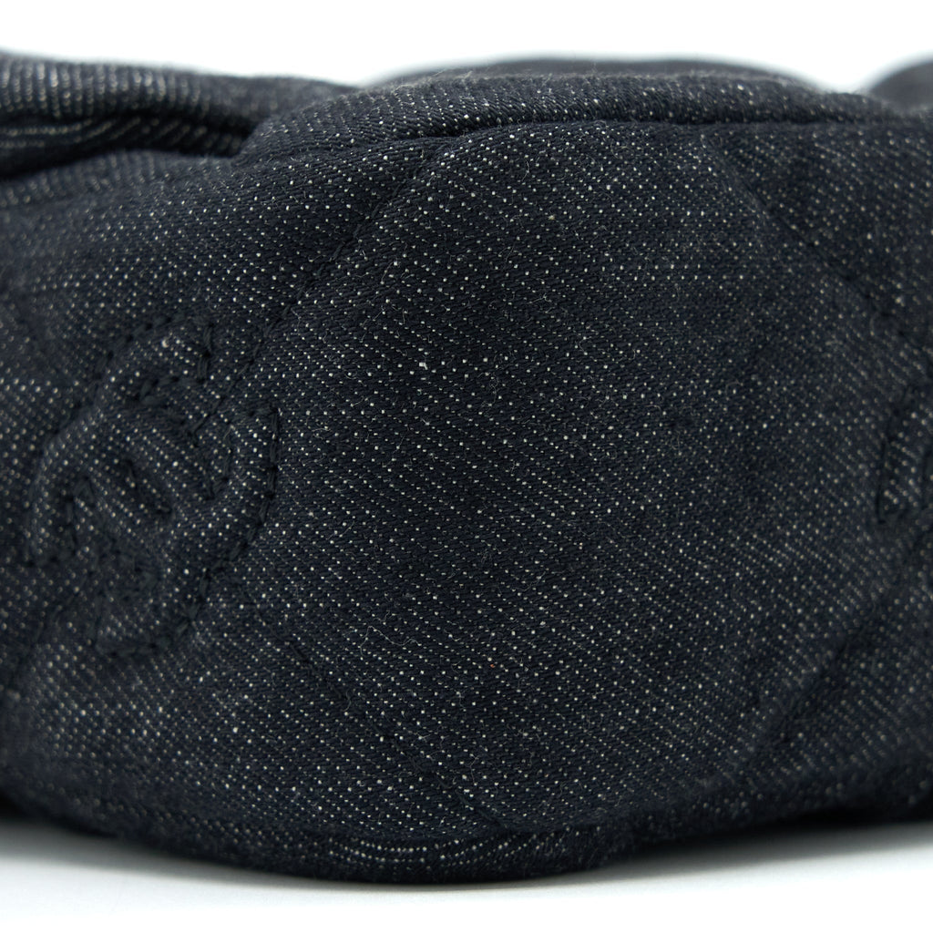 Chanel 22S Giant Chain Flap Shoulder Bag Denim Dark Blue Brushed  (Microchip)