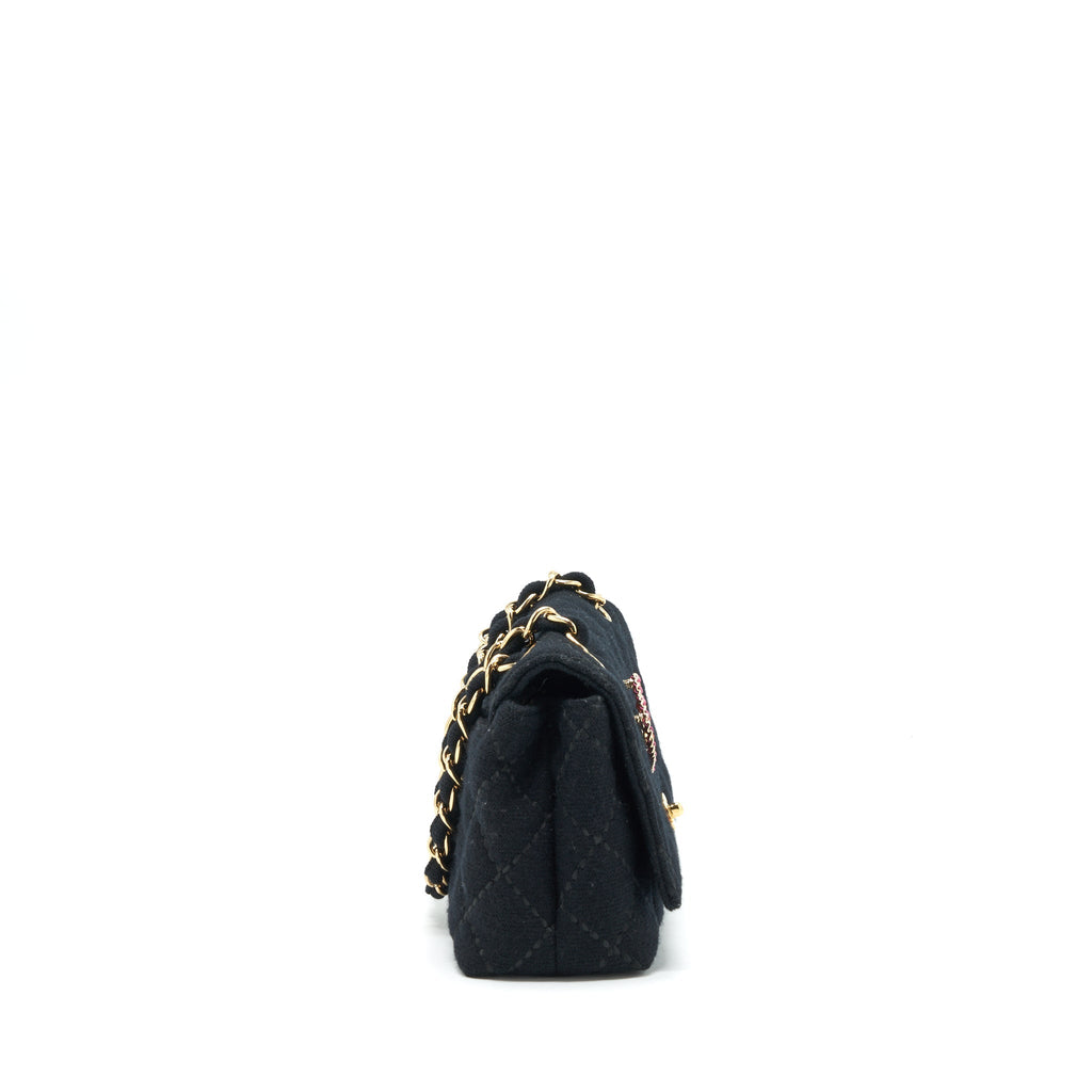 Chanel Vintage Shoulder Bag fabric Black  With An Extra Bag Charm