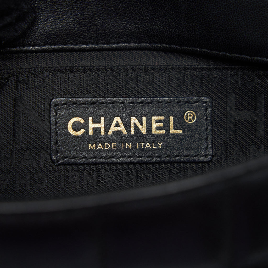 Chanel Camellia Mini Flap shoulder Bag Lambskin black