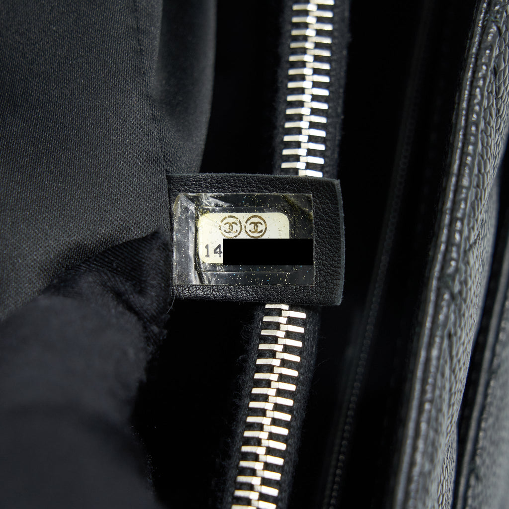 Chanel Grand Shopping Tote Caviar Black