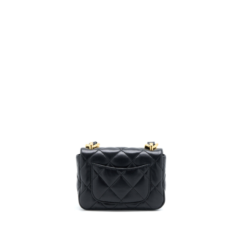 Chanel 22S Giant Chain Flap Shoulder Bag Lambskin Black  (Microchip)