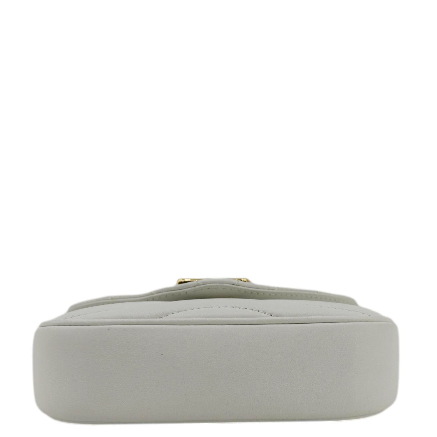 LOUIS VUITTON New Wave Multi Pochette Leather Chain Shoulder Bag White
