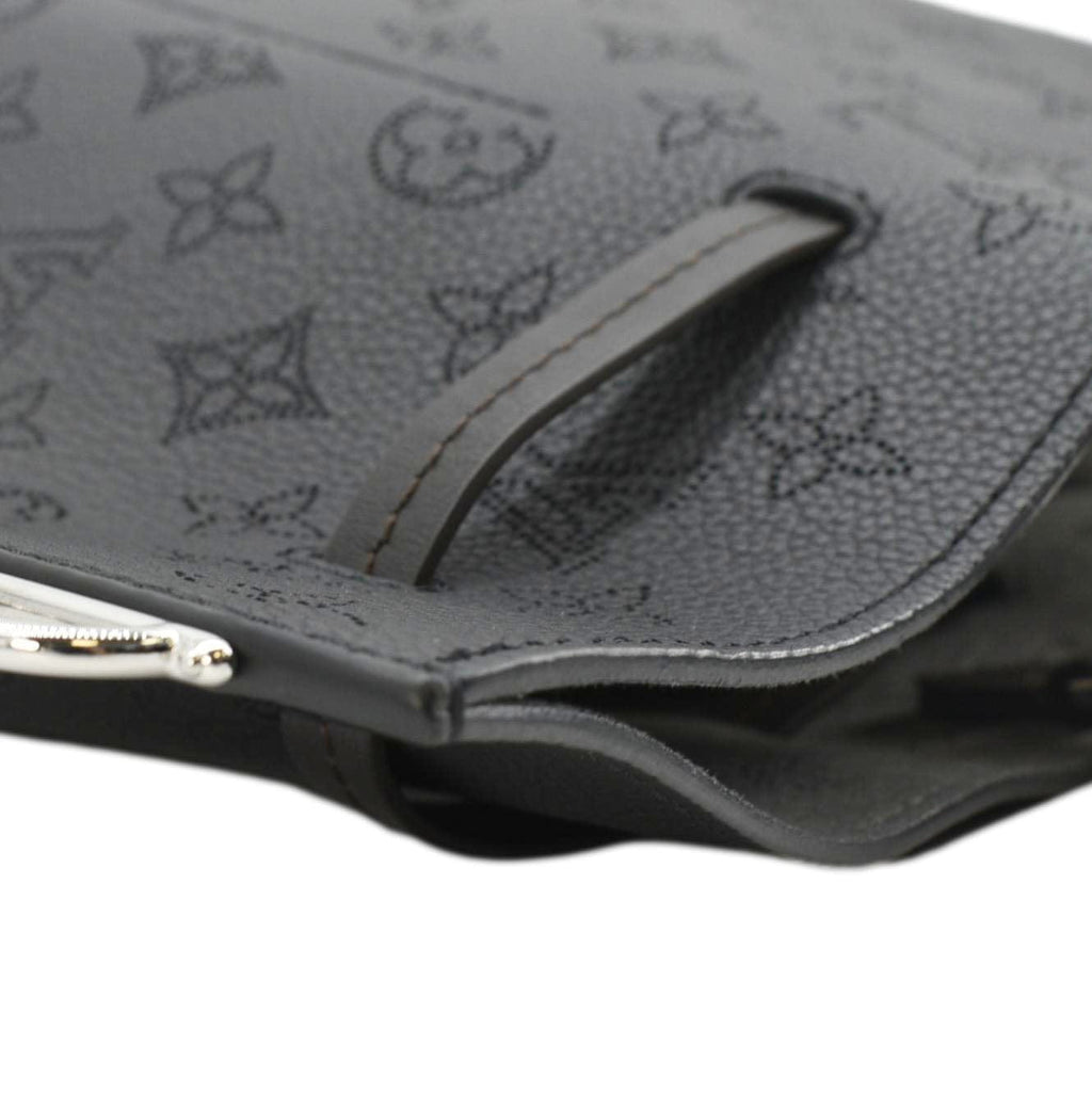 LOUIS VUITTON Girolata Monogram Mahina Leather Shoulder Bag Black
