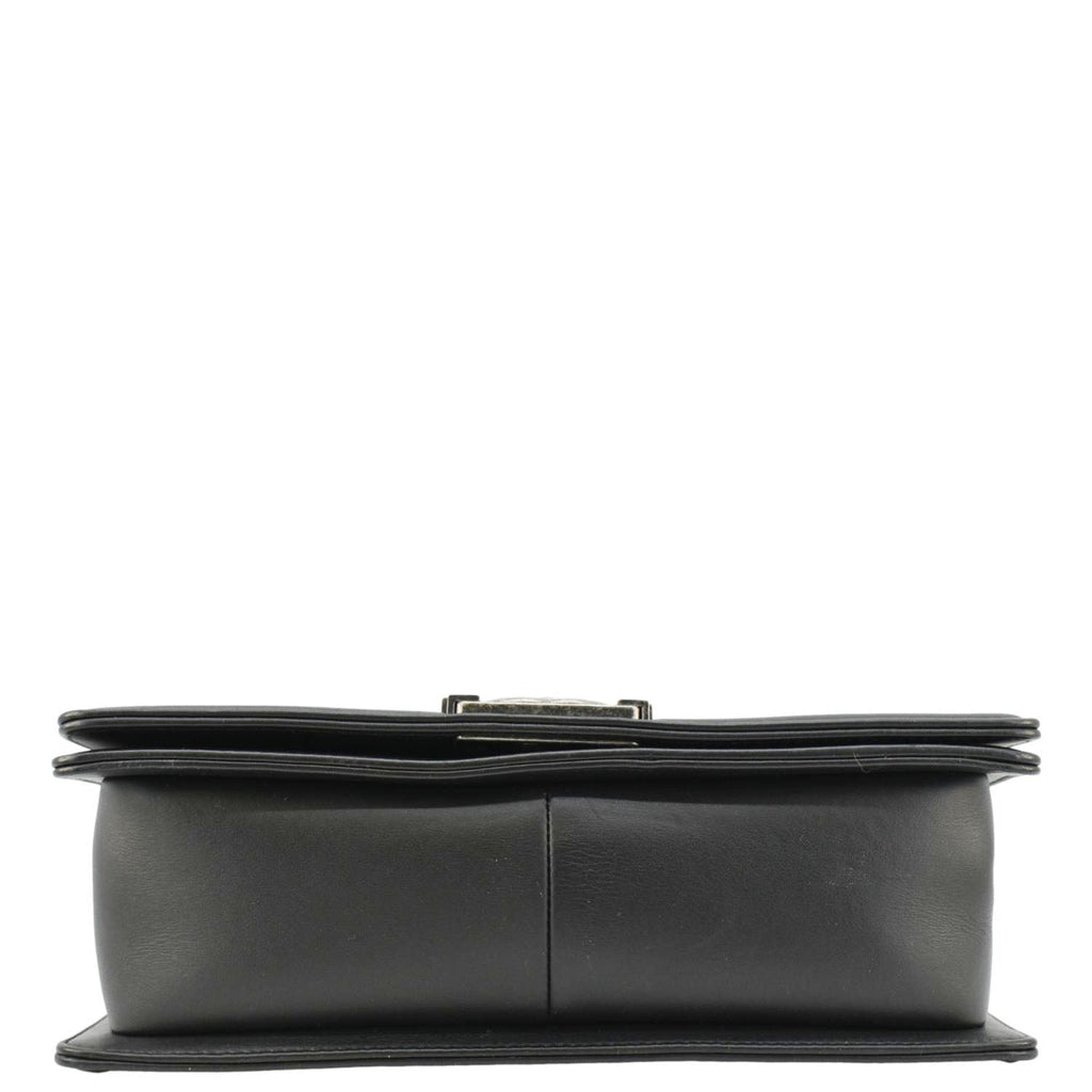 CHANEL Boy Flap Medium Quilted Leather Shoulder Bag Black
