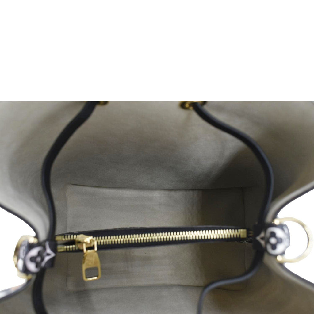 LOUIS VUITTON Neonoe Giant Jungle Canvas Shoulder Bucket Bag Ivory