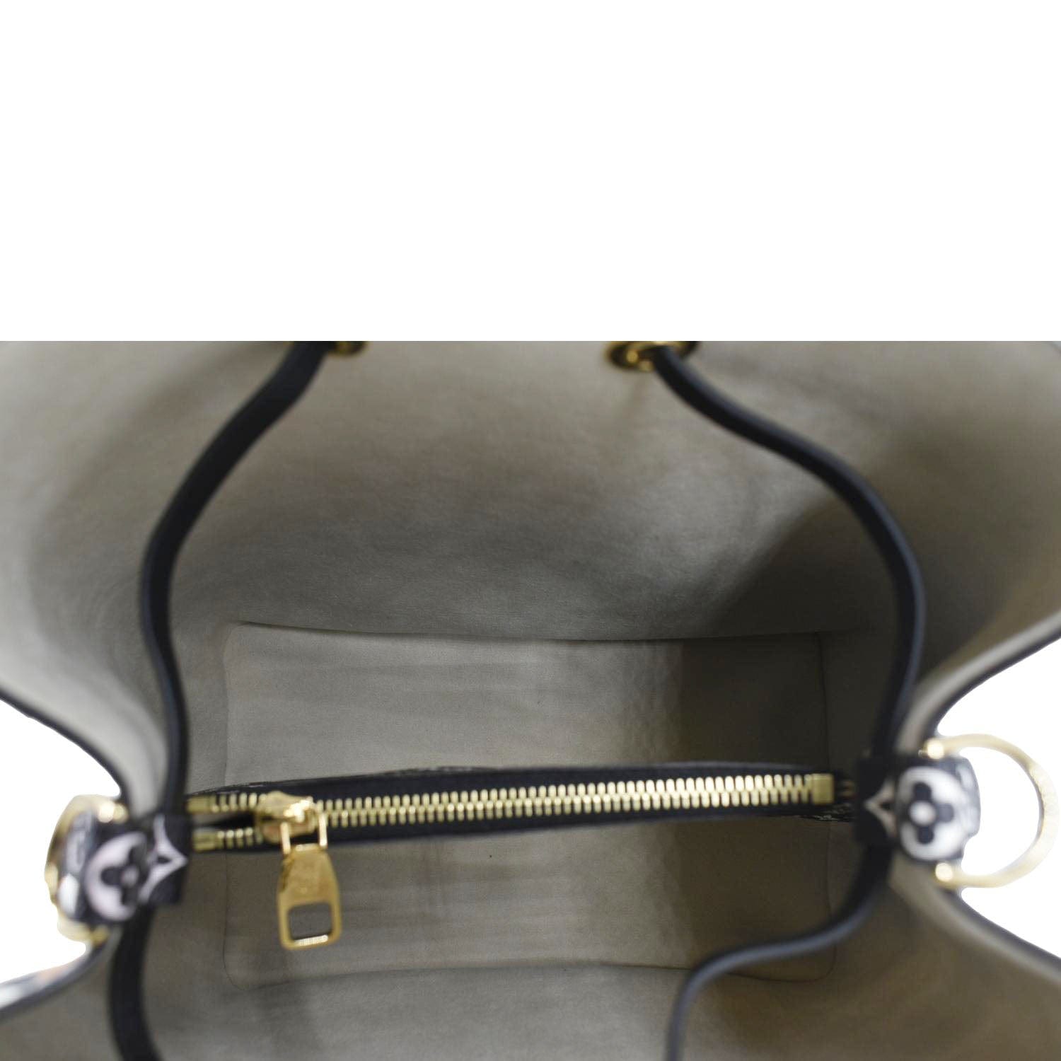 LOUIS VUITTON Neonoe Giant Jungle Canvas Shoulder Bucket Bag Ivory