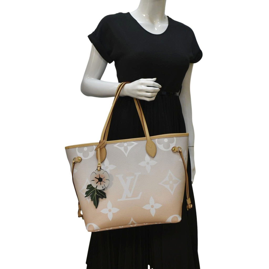 LOUIS VUITTON Neverfull MM By The Pool Monogram Giant Tote Bag Brume
