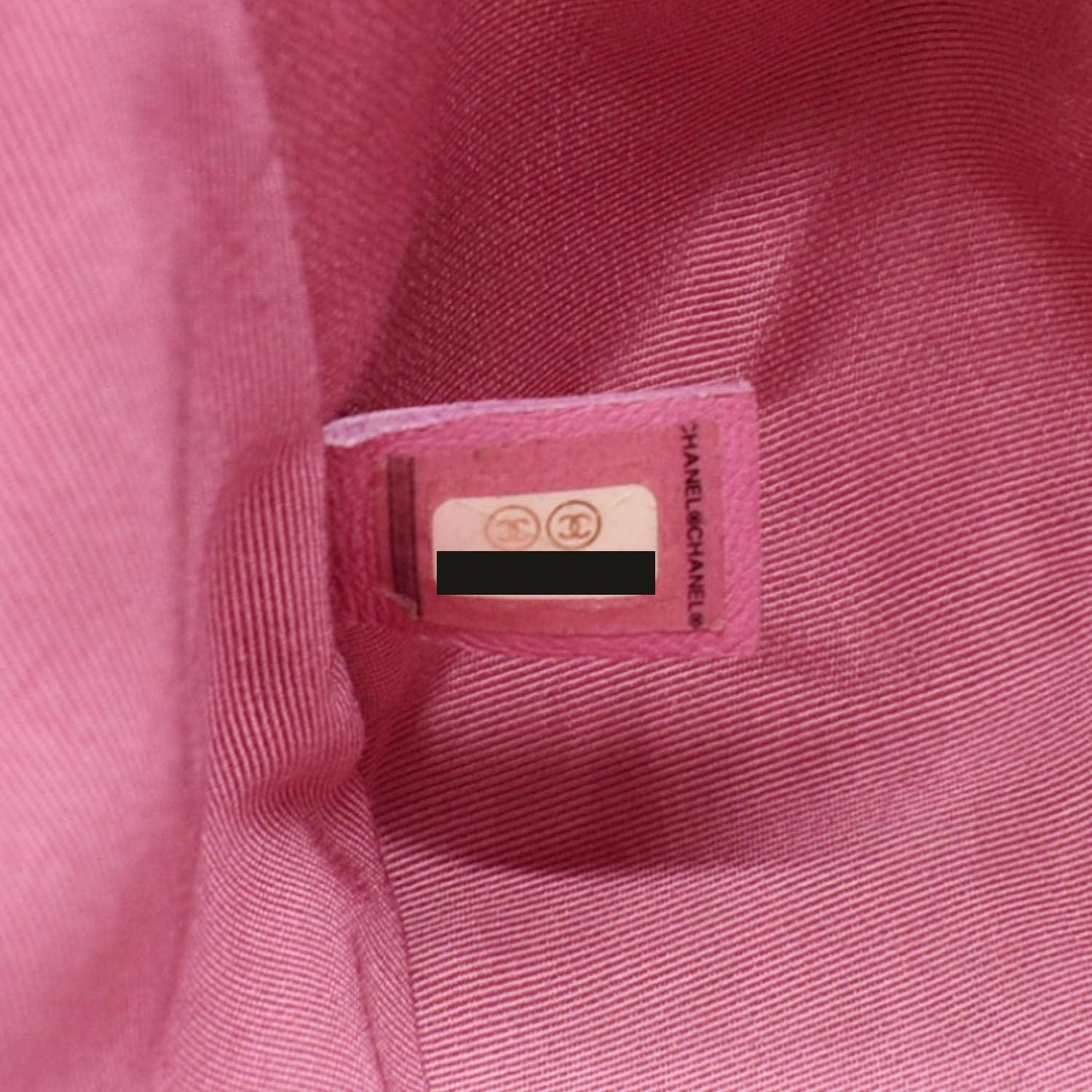 CHANEL Mademoiselle Chic Flap Medium Leather Shoulder Bag Pink