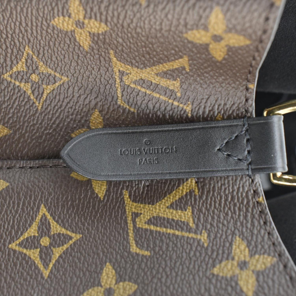 LOUIS VUITTON Neonoe MM Monogram Canvas Shoulder Bag Black