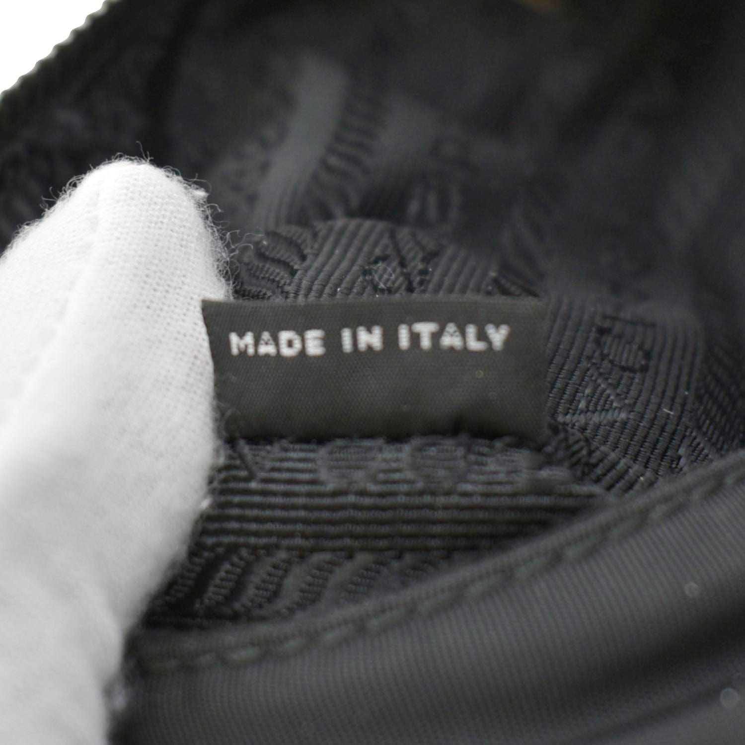 PRADA Re-Edition 2005 Re-Nylon Shoulder Bag Black