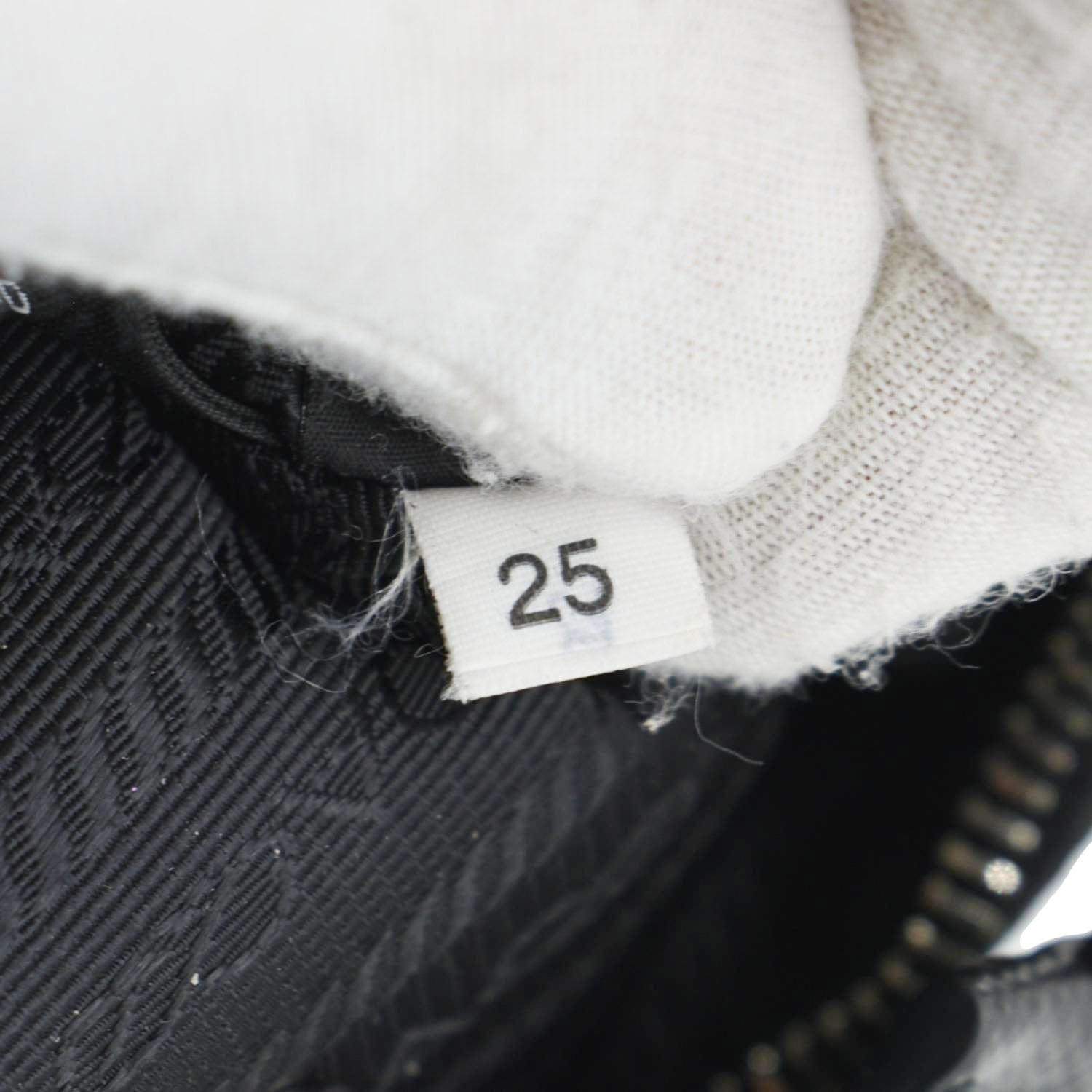 PRADA Re-Edition 2005 Re-Nylon Shoulder Bag Black