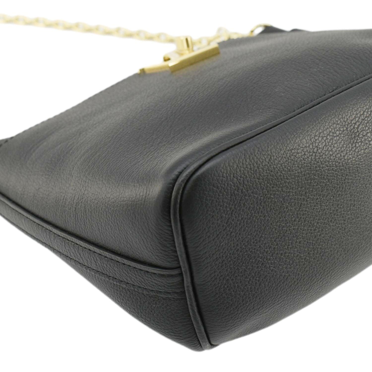 LOUIS VUITTON Lock and Walk Lockme Leather Bucket Shoulder Bag Black