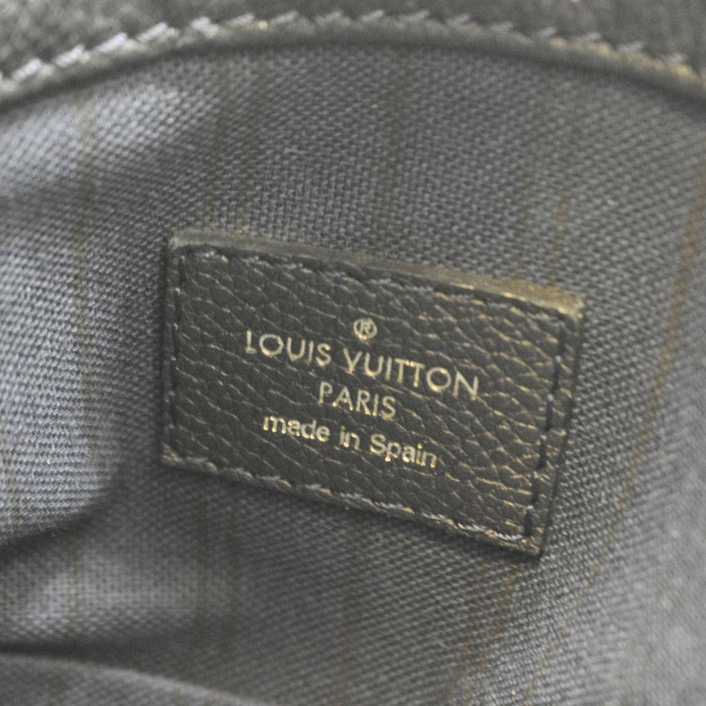 LOUIS VUITTON Artsy MM Empreinte Leather Shoulder Bag Navy Blue