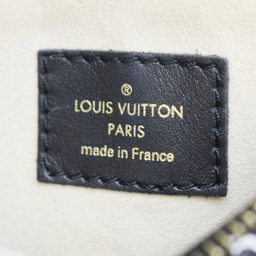 LOUIS VUITTON Neonoe Giant Jungle Canvas Shoulder Bucket Bag White